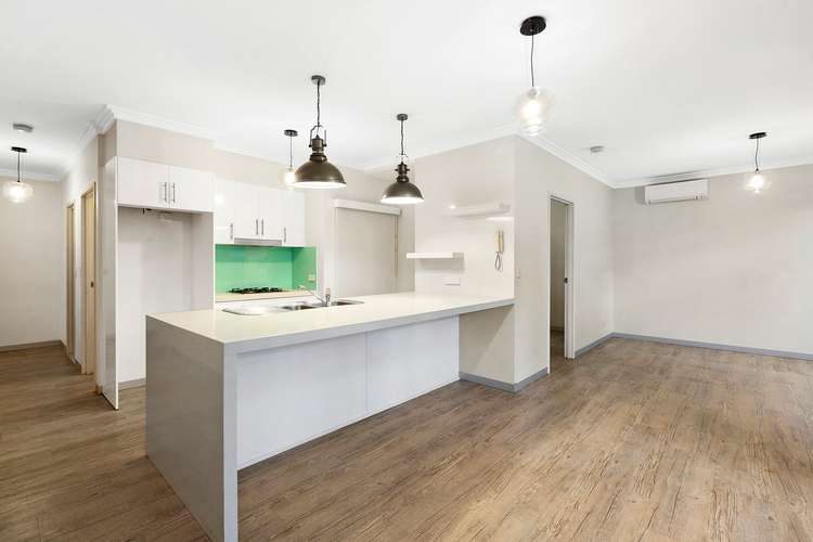 Main view of Homely apartment listing, 3/2-6 The Crescent, Dee Why NSW 2099