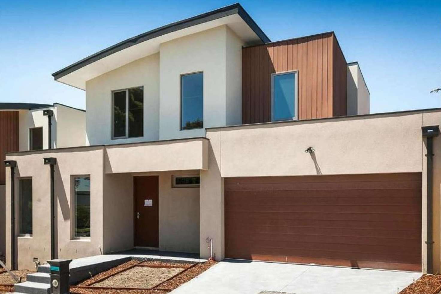 Main view of Homely townhouse listing, 2a Jocelyn Court, Doncaster East VIC 3109