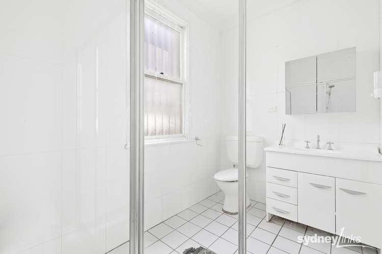 Third view of Homely studio listing, 5/170 Victoria Street, Potts Point NSW 2011