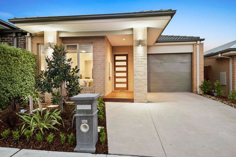 Main view of Homely house listing, 18 Townsend Avenue, Clyde VIC 3978