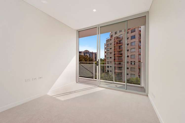 Second view of Homely apartment listing, 1108/8 Northcote Street, St Leonards NSW 2065