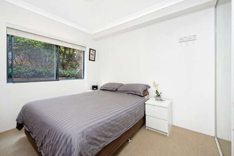 Third view of Homely apartment listing, 2/1-5 Searl Road, Cronulla NSW 2230