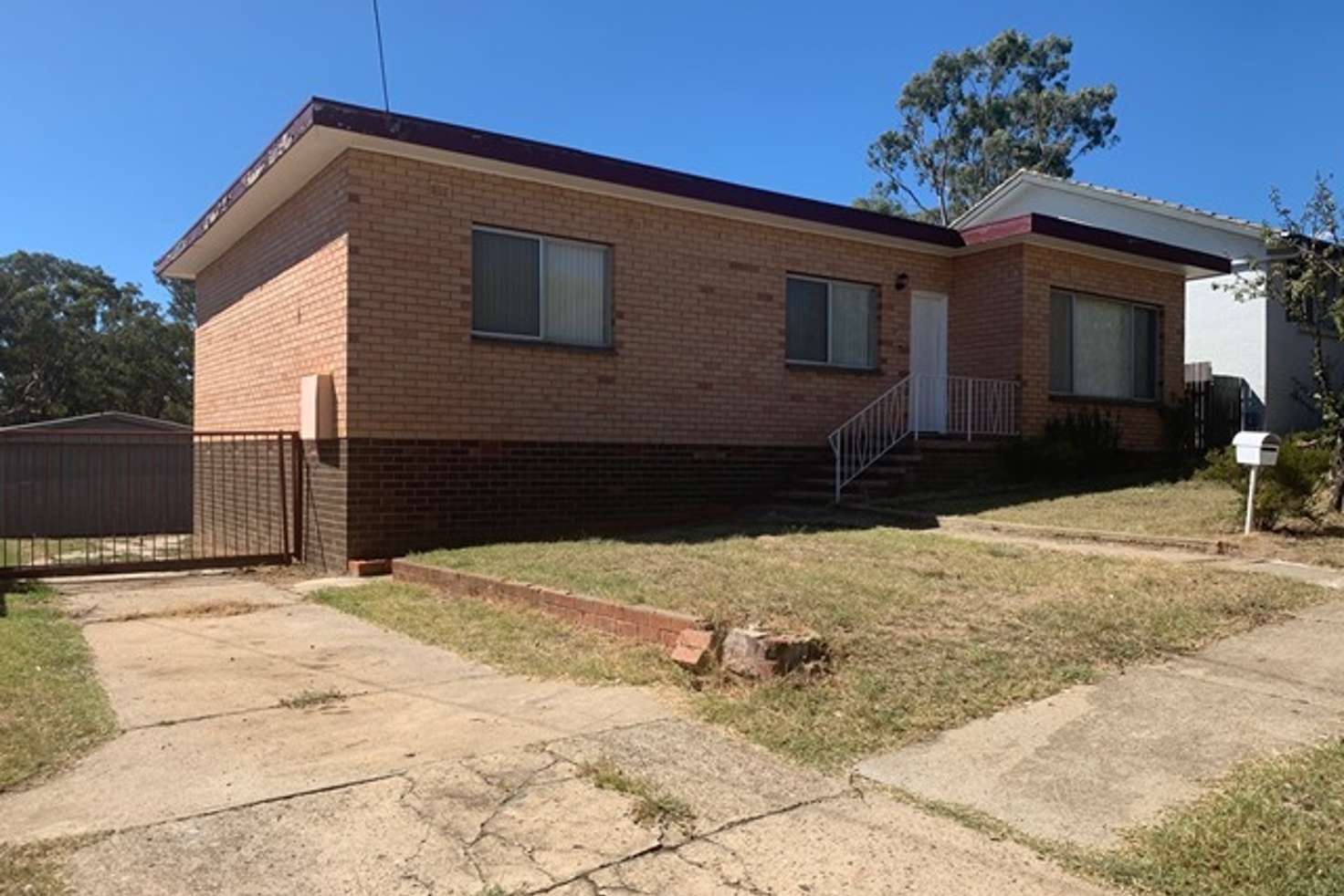 Main view of Homely house listing, 58 Elizabeth Crescent, Queanbeyan NSW 2620