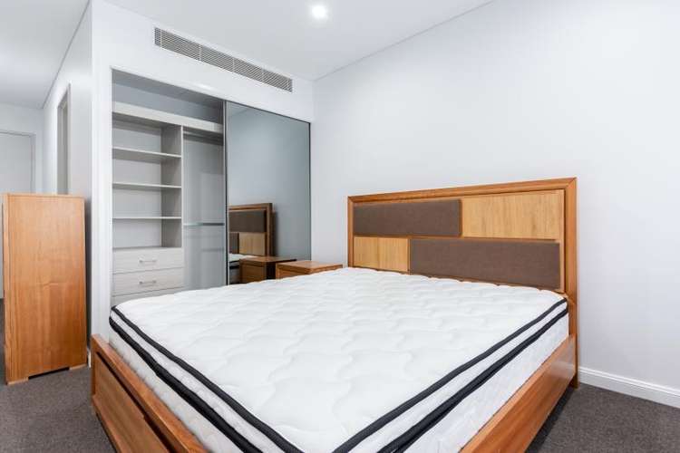 Fifth view of Homely apartment listing, Level 3/336/31 Kent Road, Mascot NSW 2020
