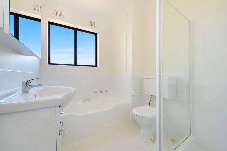 Fourth view of Homely apartment listing, 12/122 Carrington Road, Randwick NSW 2031