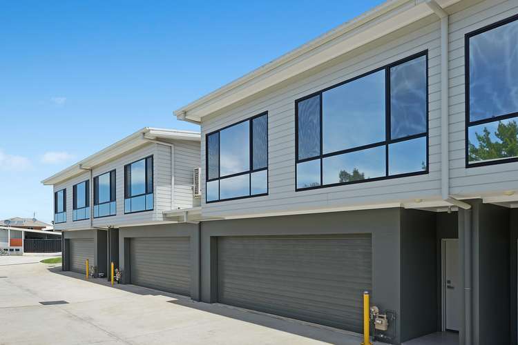 Second view of Homely townhouse listing, 3/1 Hingston Close, Lake Heights NSW 2502