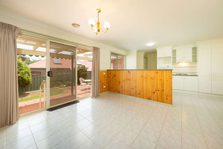 Fifth view of Homely house listing, 4 Putter Place, Wodonga VIC 3690