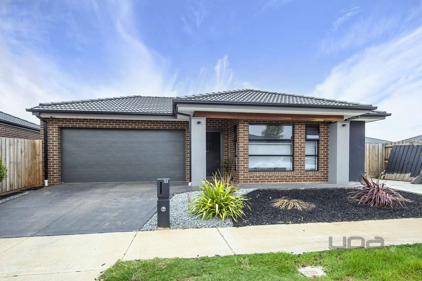 Main view of Homely house listing, 33 Hodgson Avenue, Tarneit VIC 3029