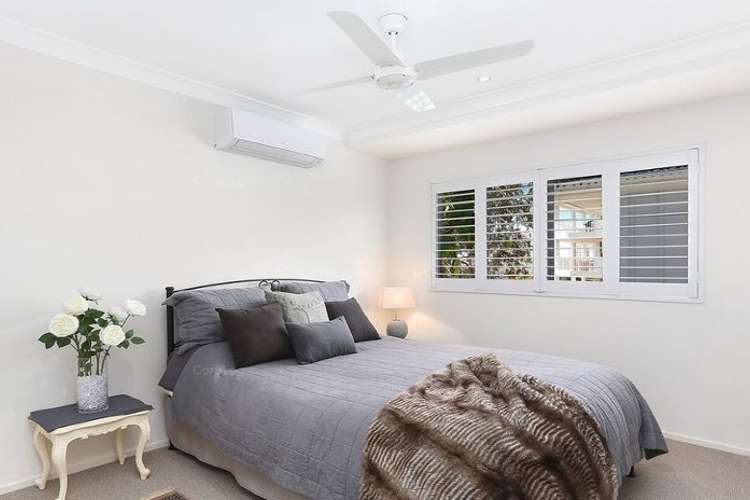 Fourth view of Homely apartment listing, 1/21 Ewart Street, Burleigh Heads QLD 4220