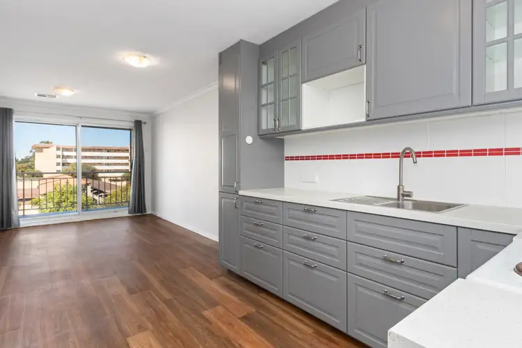 94/6 Manning Terrace