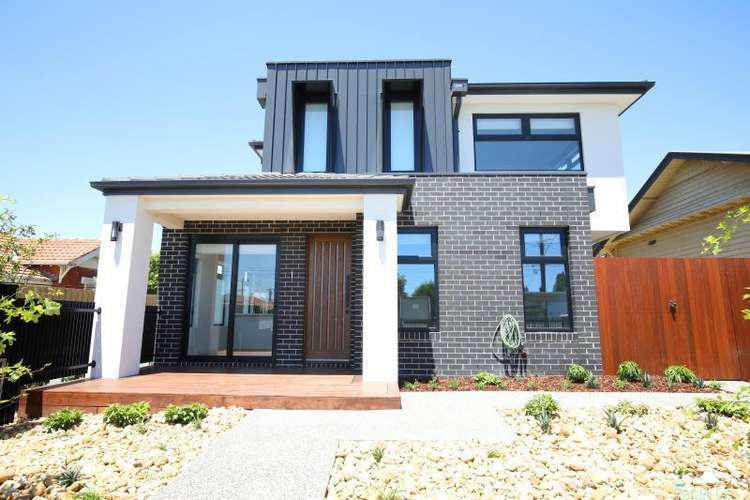 Main view of Homely townhouse listing, 1/411 Murray Road, Preston VIC 3072