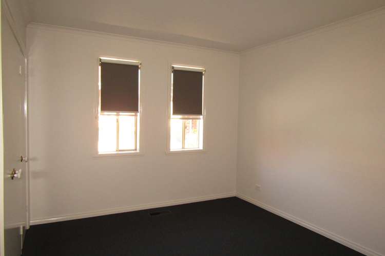 Fifth view of Homely unit listing, 2/23 Miranda Road, Reservoir VIC 3073