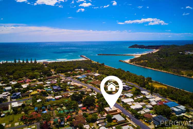 83 The Parade, North Haven NSW 2443