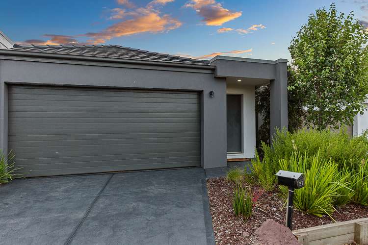 Main view of Homely house listing, 27 Denistoun Crescent, Cranbourne VIC 3977