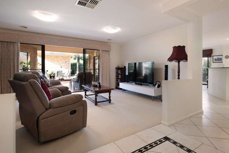 Sixth view of Homely house listing, 33 Brentwood Boulevard, Strathfieldsaye VIC 3551