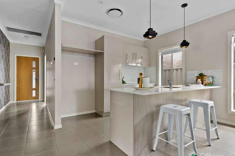 Second view of Homely house listing, 5 Pashanger Court, Pakenham VIC 3810