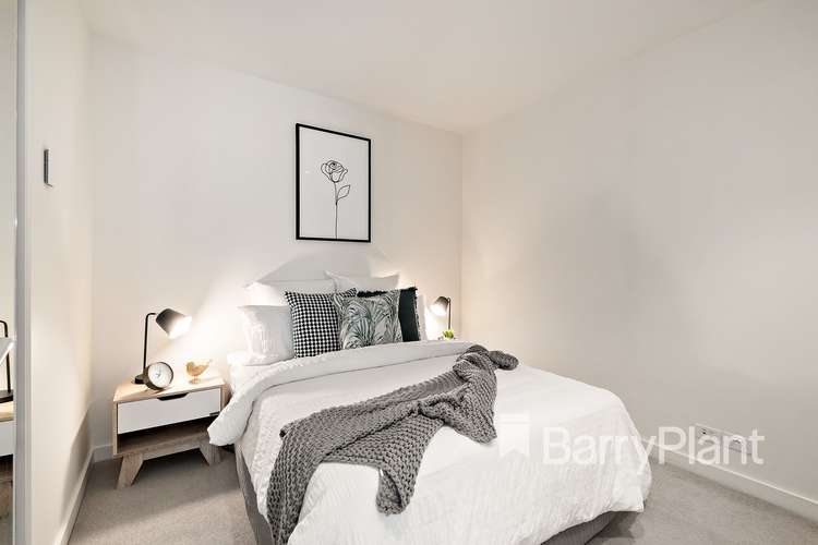 Fifth view of Homely apartment listing, 3A/8 Waterside Place, Docklands VIC 3008