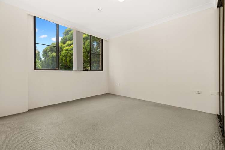 Third view of Homely unit listing, 4/1 Jersey Road, Artarmon NSW 2064