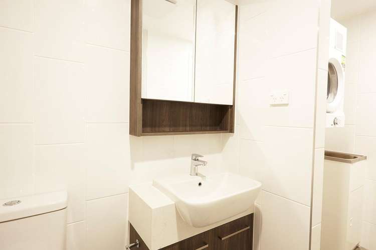 Fourth view of Homely unit listing, 15/13 Fenton Street, Fairfield QLD 4103