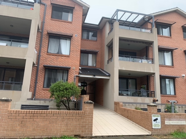 Main view of Homely unit listing, 2/10-12 Wingello Street, Guildford NSW 2161