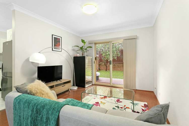 Main view of Homely unit listing, 4/39 Hudson Street, Hurstville NSW 2220