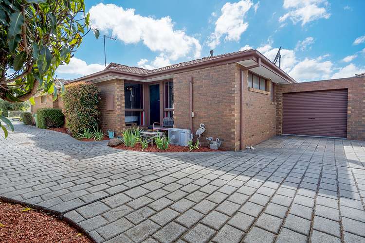 Main view of Homely unit listing, 2/31 Highland Street, Kingsbury VIC 3083