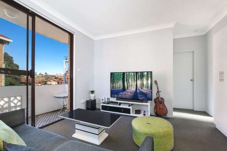 Third view of Homely apartment listing, 4/41 Campbell Street, Wollongong NSW 2500