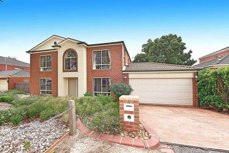 Main view of Homely house listing, 4 Settler Court, Glen Waverley VIC 3150