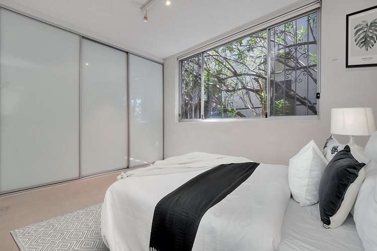 Third view of Homely unit listing, 3/7 Leichardt Street, Bronte NSW 2024