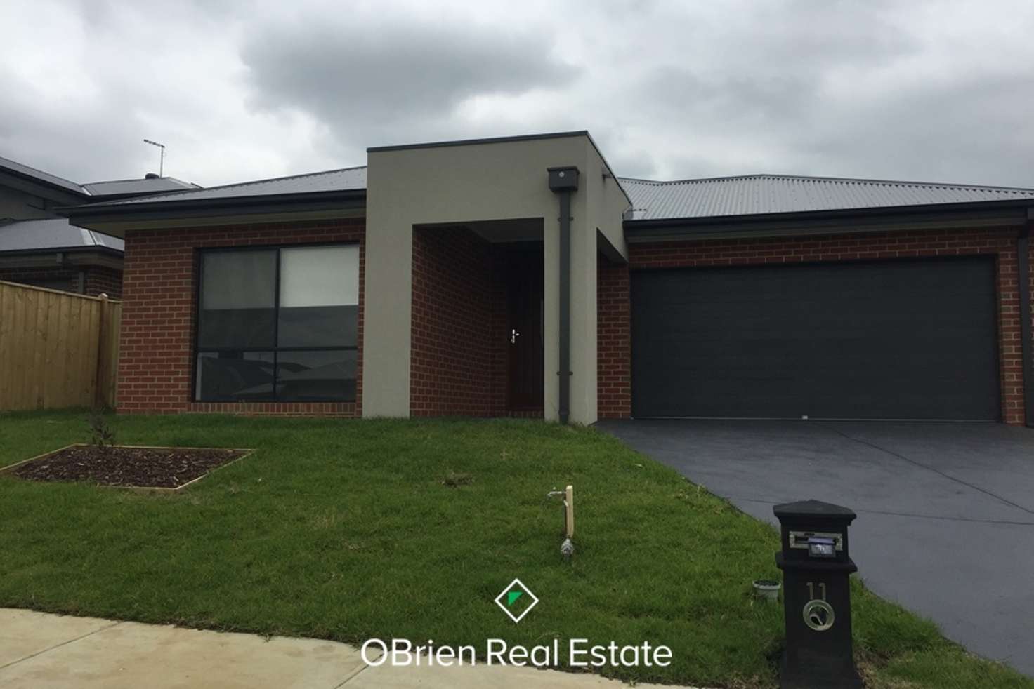 Main view of Homely house listing, 11 Viewgrand Drive, Pakenham VIC 3810