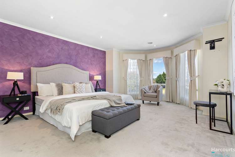 Sixth view of Homely house listing, 5 Dordogne Court, Roxburgh Park VIC 3064