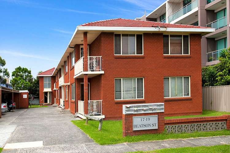 Main view of Homely apartment listing, 4/17-19 Beatson Street, Wollongong NSW 2500