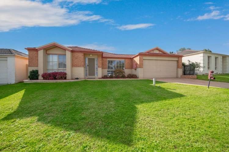 Main view of Homely house listing, 8 Regent Close, Berwick VIC 3806