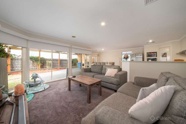 Second view of Homely house listing, 8 Regent Close, Berwick VIC 3806