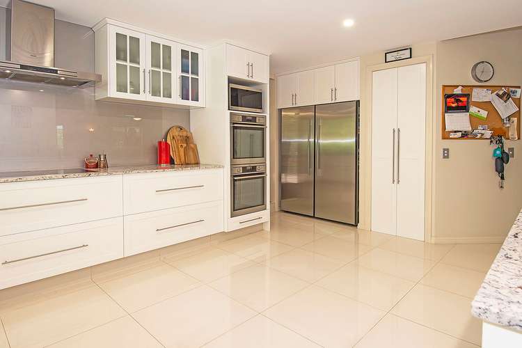 Fifth view of Homely house listing, 10 Benalla Court, Parkwood QLD 4214