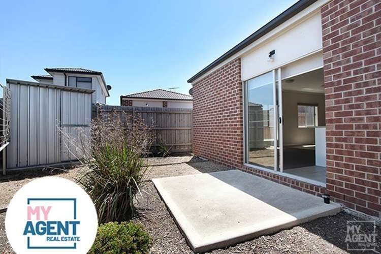 Fifth view of Homely house listing, 4/48-50 Pearl Drive, Craigieburn VIC 3064
