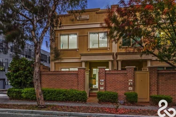 Main view of Homely townhouse listing, 17 Carnarvon Street, Doncaster VIC 3108
