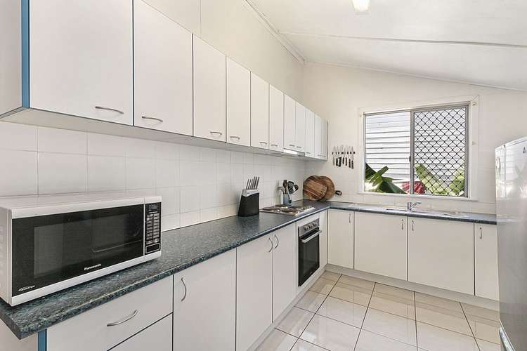 Second view of Homely house listing, 73 Deshon Street, Woolloongabba QLD 4102