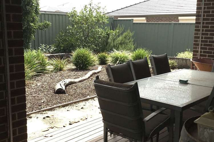 Fifth view of Homely house listing, 8 Begonia Court, Caroline Springs VIC 3023