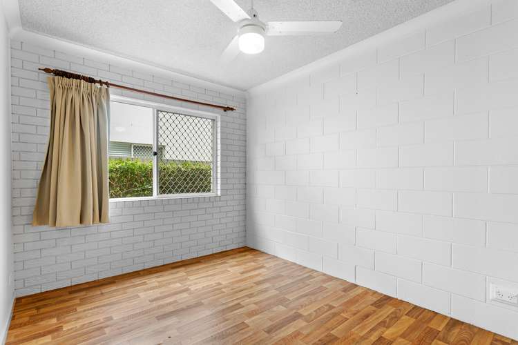 Fourth view of Homely unit listing, 2/41 Landsborough Parade, Golden Beach QLD 4551