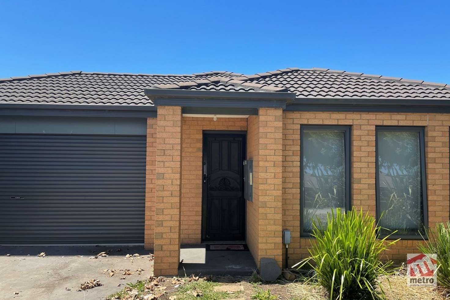 Main view of Homely house listing, 19 Avalon Crescent, Cranbourne East VIC 3977