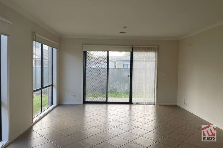 Fourth view of Homely house listing, 19 Avalon Crescent, Cranbourne East VIC 3977