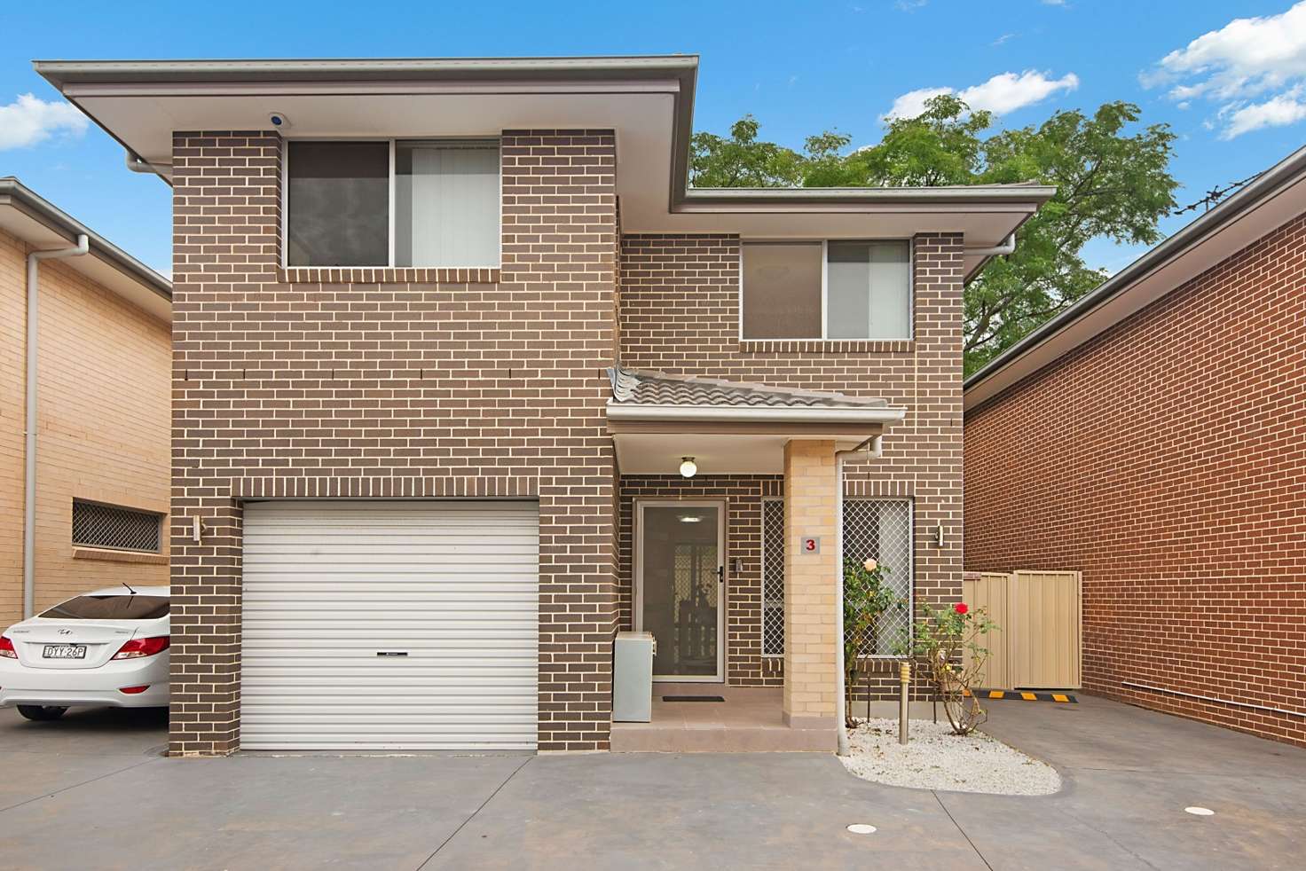 Main view of Homely townhouse listing, 3/27-33 Valeria Street, Toongabbie NSW 2146
