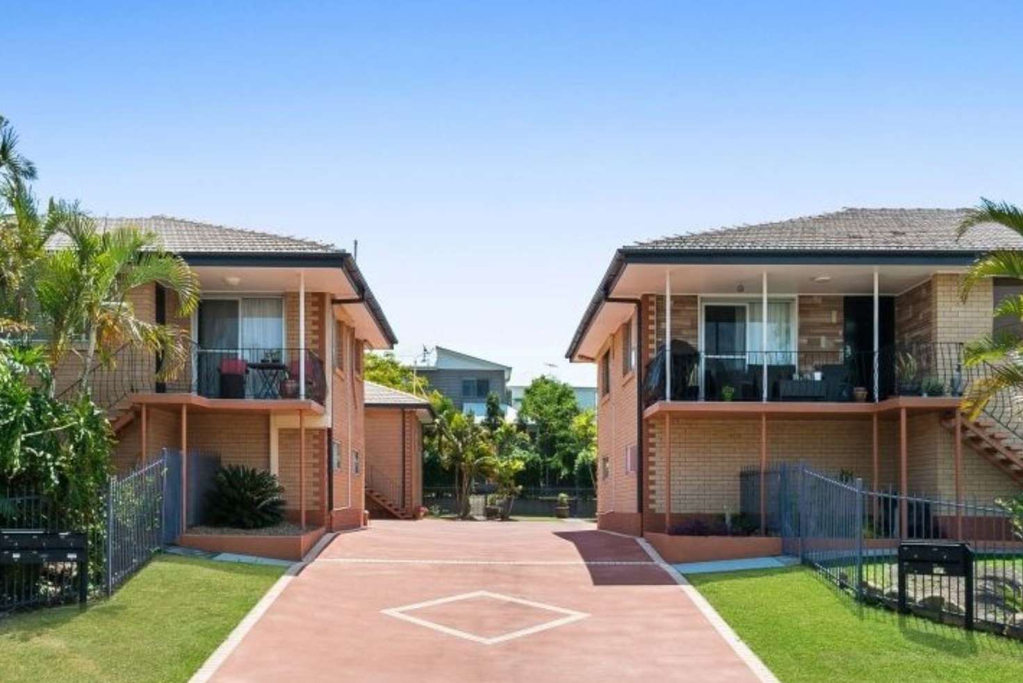 Main view of Homely unit listing, 3/33 Shottery Street, Yeronga QLD 4104