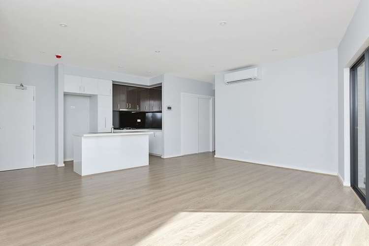 Second view of Homely apartment listing, 1/32 Spray Street, Mornington VIC 3931