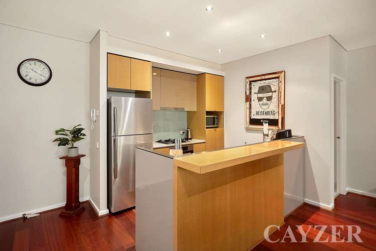 Fifth view of Homely apartment listing, 211G/86 Bay Street, Port Melbourne VIC 3207
