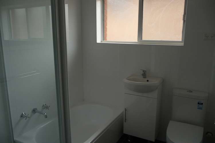 Fifth view of Homely unit listing, 16/17 Baxter Avenue, Kogarah NSW 2217