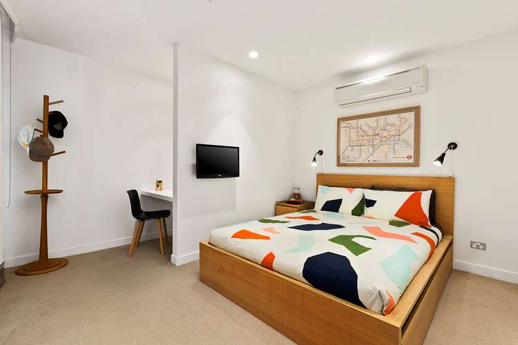 Fourth view of Homely apartment listing, 204/35 Albert Road, Melbourne VIC 3004