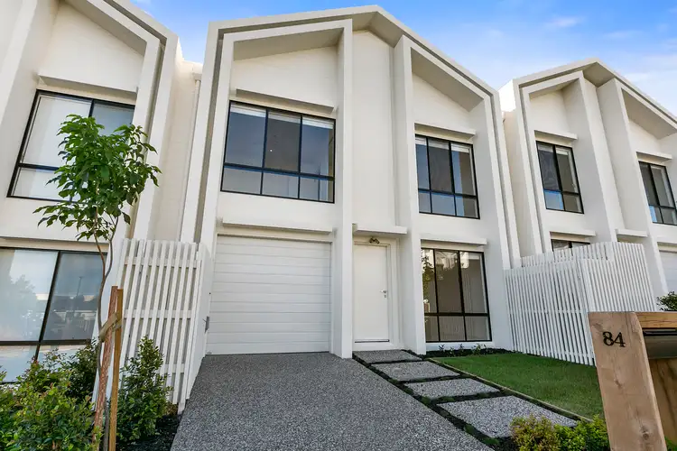 84 Pavilion Drive