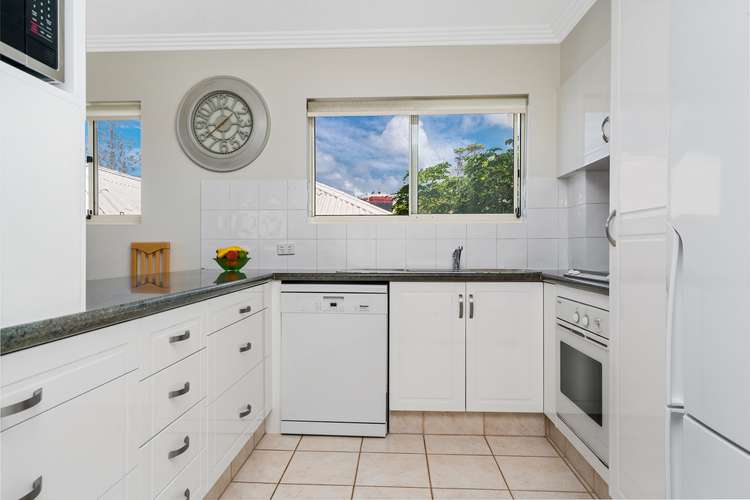 Sixth view of Homely unit listing, 2/10 Pacific Parade, Bilinga QLD 4225
